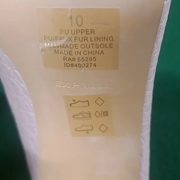 Express Size 10 Heeled Sandals - Picture 5 of 9